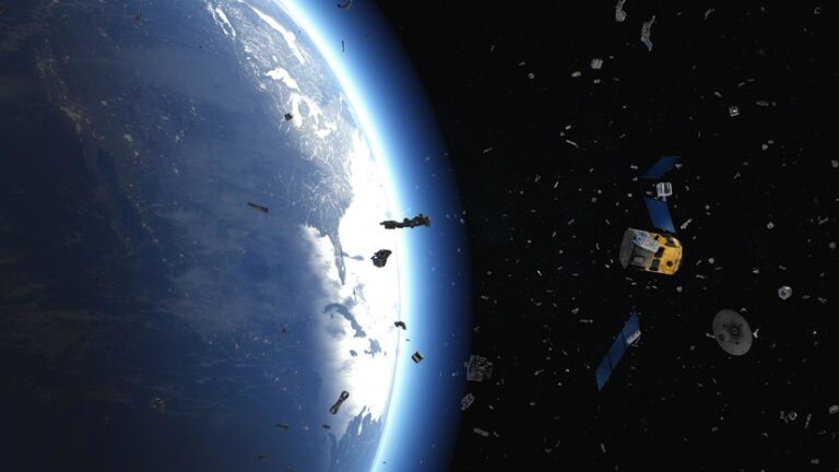 Борисов призвал объединить усилия мирового сообщества для борьбы с космическим мусором