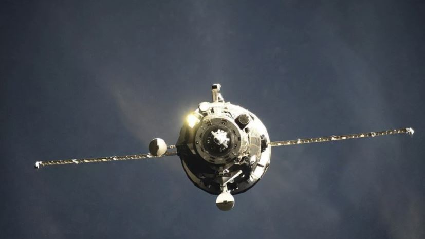 «Роскосмос»: повреждение корабля «Прогресс МС-21» было вызвано внешним воздействием