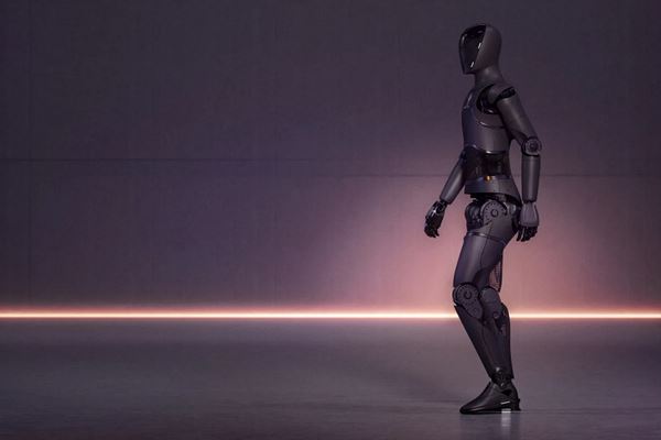 Стартап Figure представил человекоподобного робота с ИИ